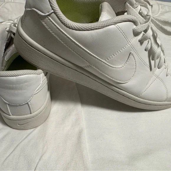 Nike White Low-Top Leather Sneakers with Neon Yellow Insole
